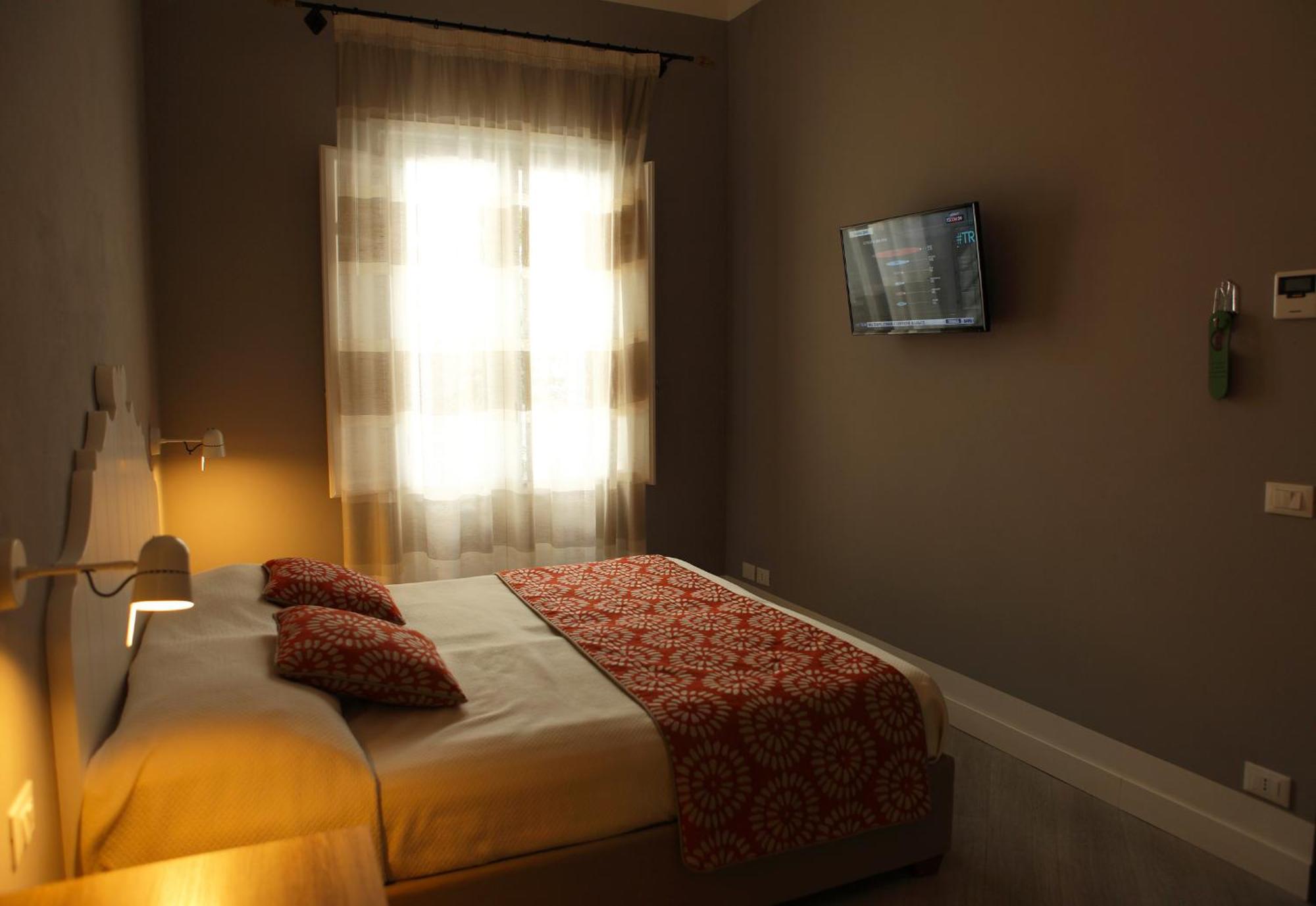 Aegusa Hotel ファヴィニャーナ 部屋 写真